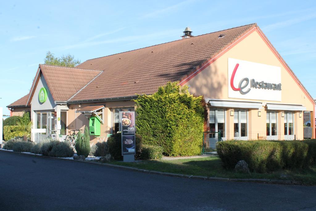 Kyriad Chateauroux - Saint-Maur Bagian luar foto