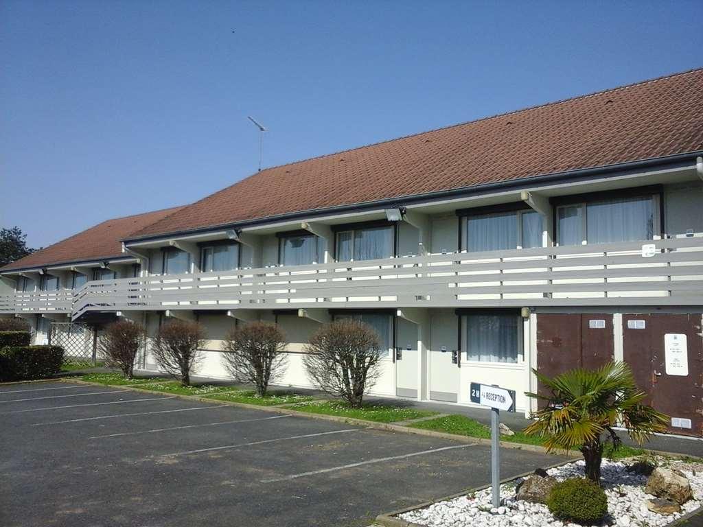 Kyriad Chateauroux - Saint-Maur Bagian luar foto